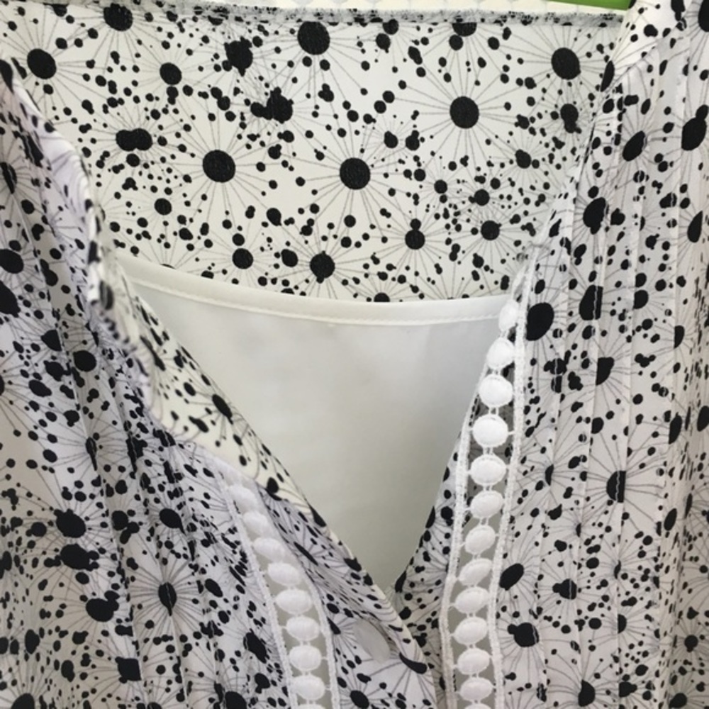 Dress - Picture 2 of 4
